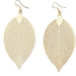 🌺 🌺 🌺 Lightweight Leaf Earrings